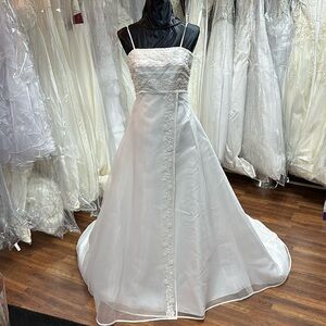 Gorgeous Wedding Gown